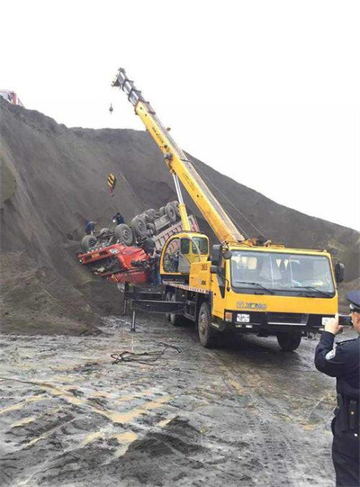 徐闻上犹道路救援